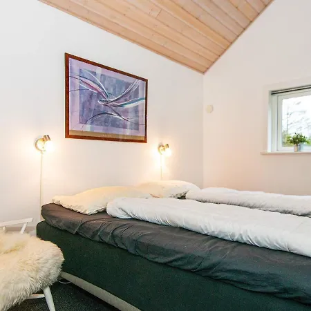 4 Star Holiday In Oksb L Holiday home *